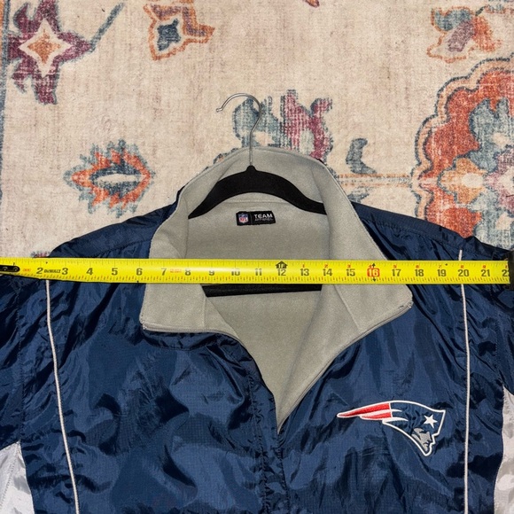 NFL Official Patriots Fleece Lined Windbreaker, Quarter Zip, Reversible - Picture 4 of 8